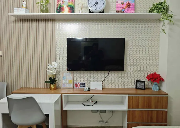 Aparthotel Cozy Couple's Getaway - The Median Tabok